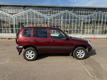 Chevrolet Niva, 2003г, полный привод, механика