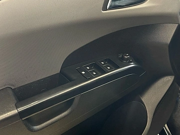 Chevrolet Aveo, 2013г, передний привод, автомат