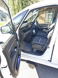 Honda Stepwgn, 2017г, полный привод, вариатор