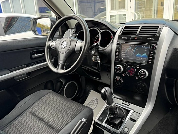 Suzuki Grand Vitara, 2013г, полный привод, механика