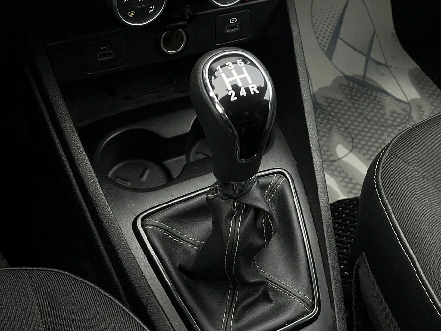 Lada (ВАЗ) Vesta, 2023г., передний привод, механика