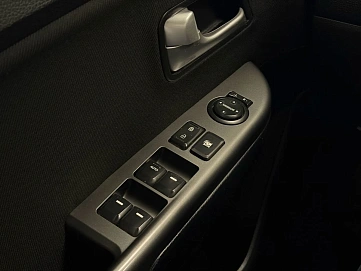 Kia Rio, 2016г, передний привод, механика