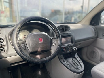 Saturn VUE, 2003г, передний привод, вариатор