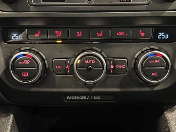 Volkswagen Jetta, 2013г, передний привод, механика