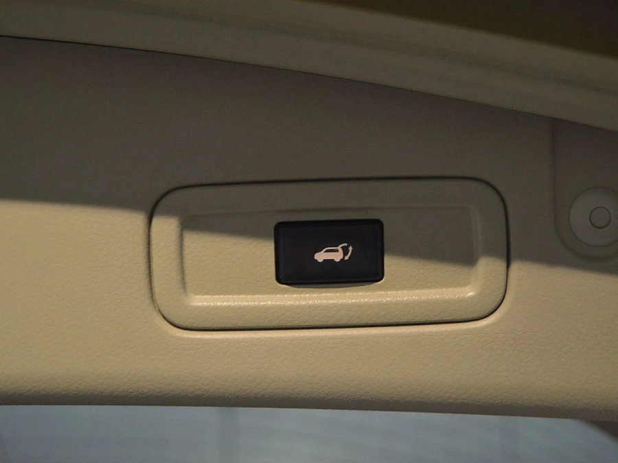 Nissan Murano, 2015г., полный привод, вариатор