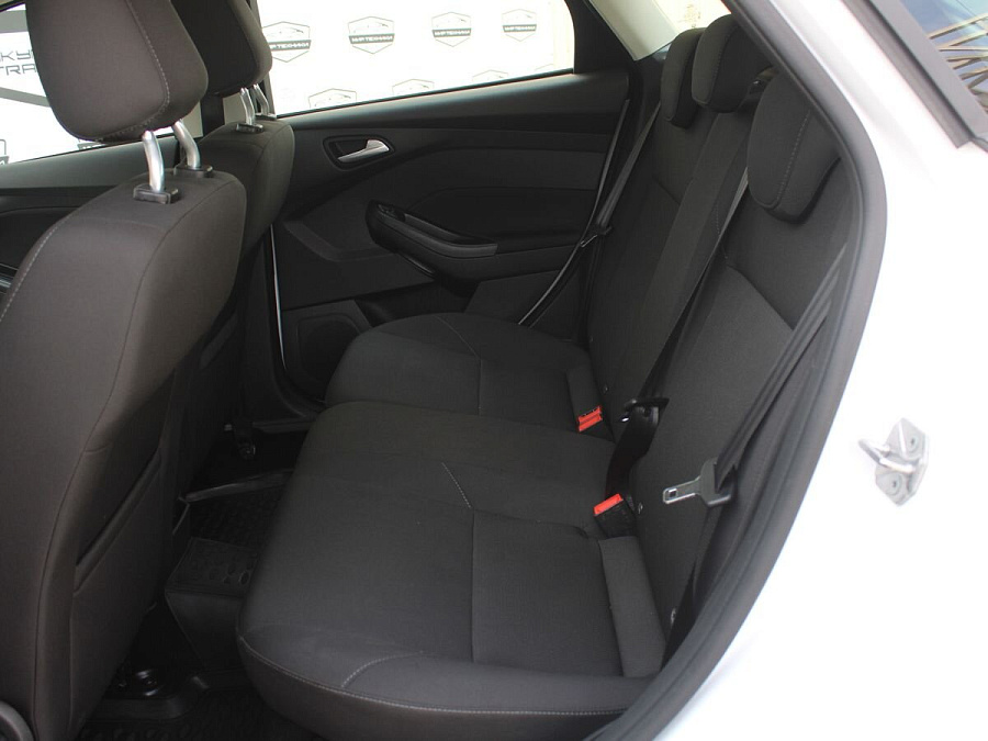 Ford Focus, 2017г., передний привод, робот