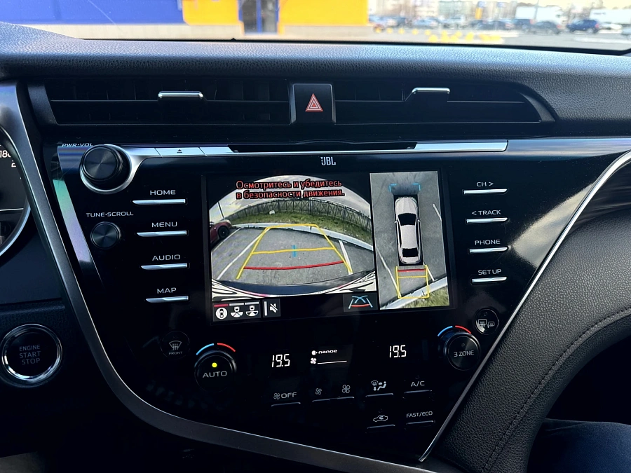 Toyota Camry, 2018г., передний привод, автомат