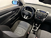 Kia , 2011г., передний привод, механика