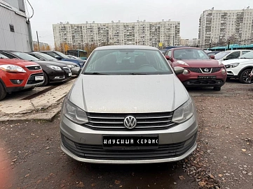 Volkswagen Polo, 2019г, передний привод, механика