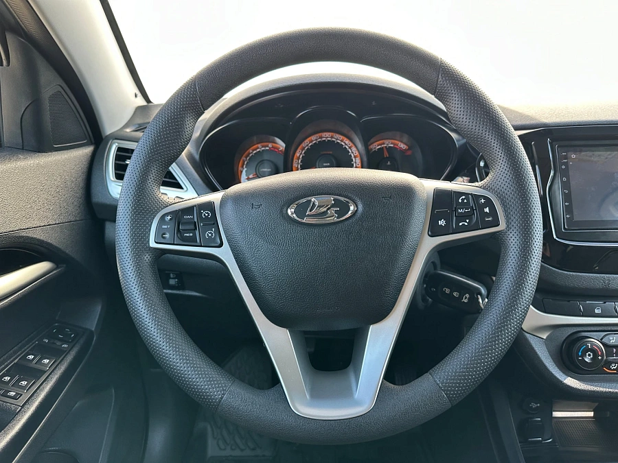 Lada (ВАЗ) Vesta, 2020г., передний привод, механика