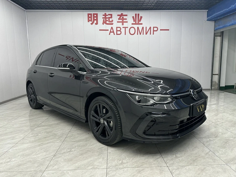 Volkswagen Golf, 2022г., передний привод, робот