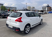 Peugeot 3008, 2011г., передний привод, автомат