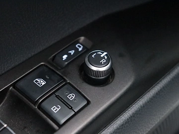 Toyota Camry, 2021г, передний привод, автомат