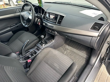 Mitsubishi Lancer, 2012г, передний привод, механика