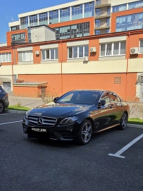Mercedes-Benz E-Класс, 2019г, полный привод, автомат