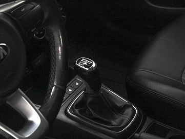 Kia Rio, 2019г, передний привод, механика