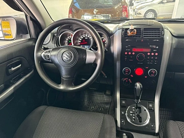 Suzuki Grand Vitara, 2010г, полный привод, автомат