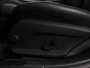 Mercedes-Benz E-Класс, 2020г, полный привод, автомат