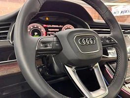 Audi Q7, 2024г, полный привод, автомат