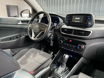 Hyundai Tucson, 2020г, передний привод, автомат