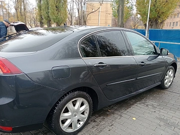 Renault Laguna, 2010г, передний привод, механика
