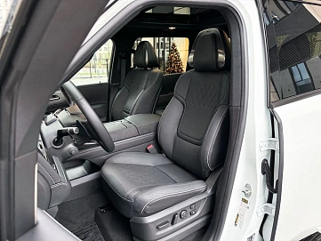 Infiniti QX80, 2025г, полный привод, автомат