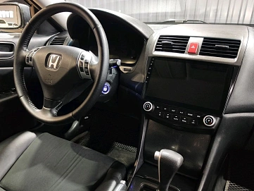 Honda Accord, 2005г, передний привод, автомат
