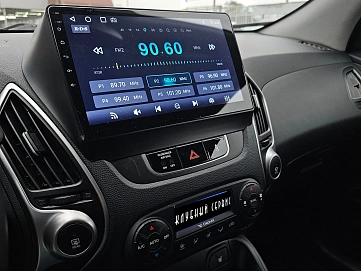 Hyundai ix35, 2011г, передний привод, автомат