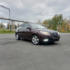 Hyundai Elantra, 2010г, передний привод, механика