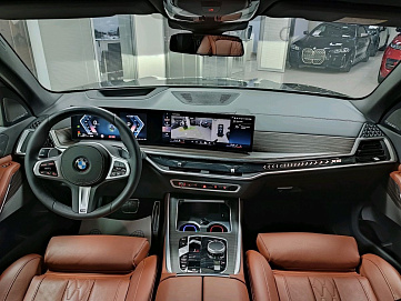BMW X5, 2024г, полный привод, автомат
