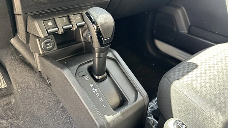Suzuki Jimny, 2024г, полный привод, автомат
