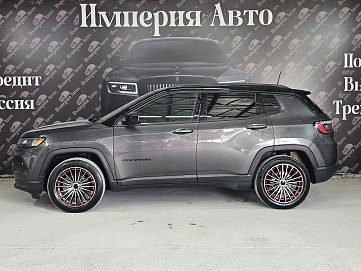 Jeep Compass, 2022г, передний привод, автомат