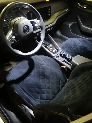 Skoda Octavia, 2021г, передний привод, автомат