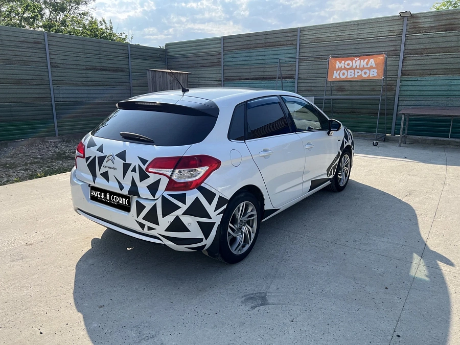 Citroen C4, 2012г., передний привод, автомат