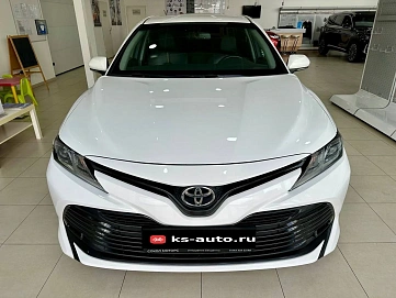 Toyota Camry, 2018г, передний привод, автомат