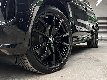 BMW X7, 2024г, полный привод, автомат