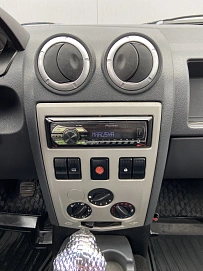Renault Logan, 2007г, передний привод, механика