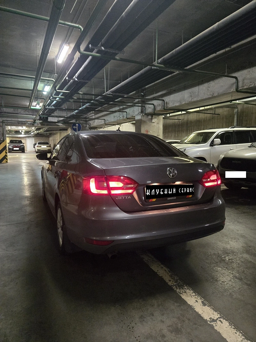 Volkswagen Jetta, 2013г., передний привод, автомат