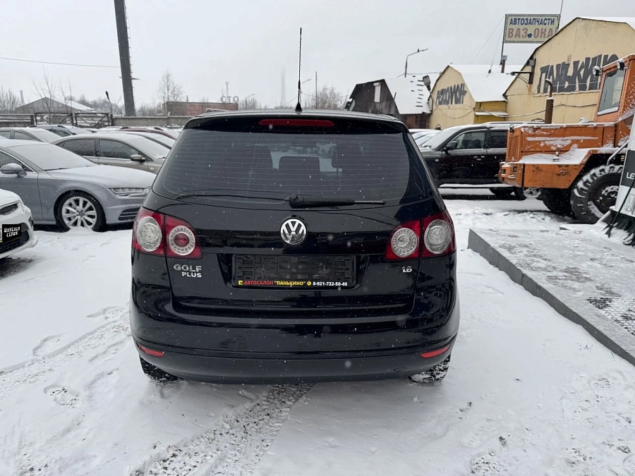 Volkswagen Golf Plus, 2008г., передний привод, автомат