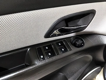Chevrolet Cruze, 2012г, передний привод, автомат