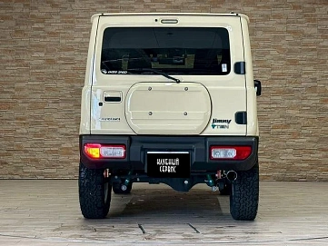 Suzuki Jimny, 2022г, полный привод, автомат