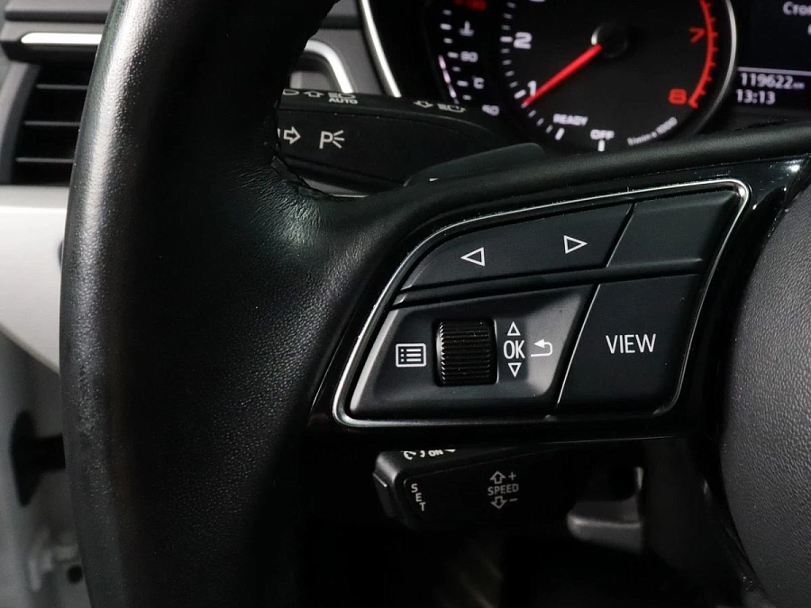 Audi A4, 2021г., передний привод, робот