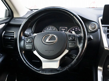 Lexus NX, 2017г, полный привод, вариатор