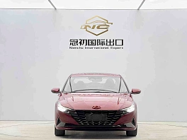 Hyundai Elantra, 2022г, передний привод, вариатор