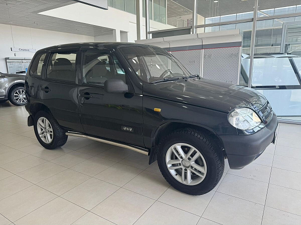 Chevrolet Niva, 2006г., полный привод, механика