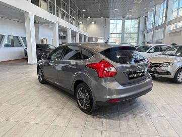 Ford Focus, 2015г, передний привод, робот