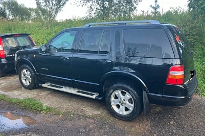 Ford Explorer, 2003г, полный привод, автомат