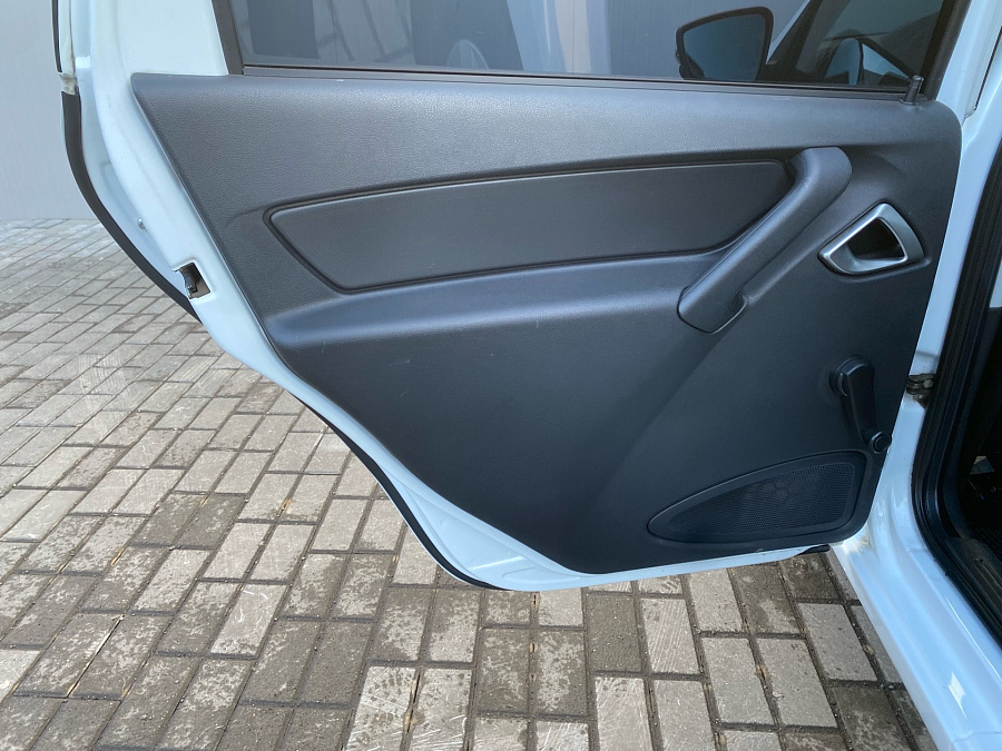Lada (ВАЗ) Granta, 2023г., передний привод, механика