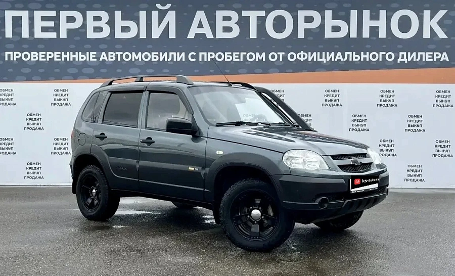 Chevrolet Niva, 2015г., полный привод, механика
