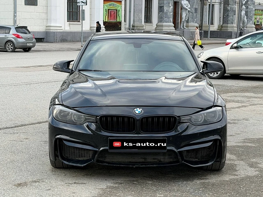 BMW 3 серии, 2012г., задний привод, автомат